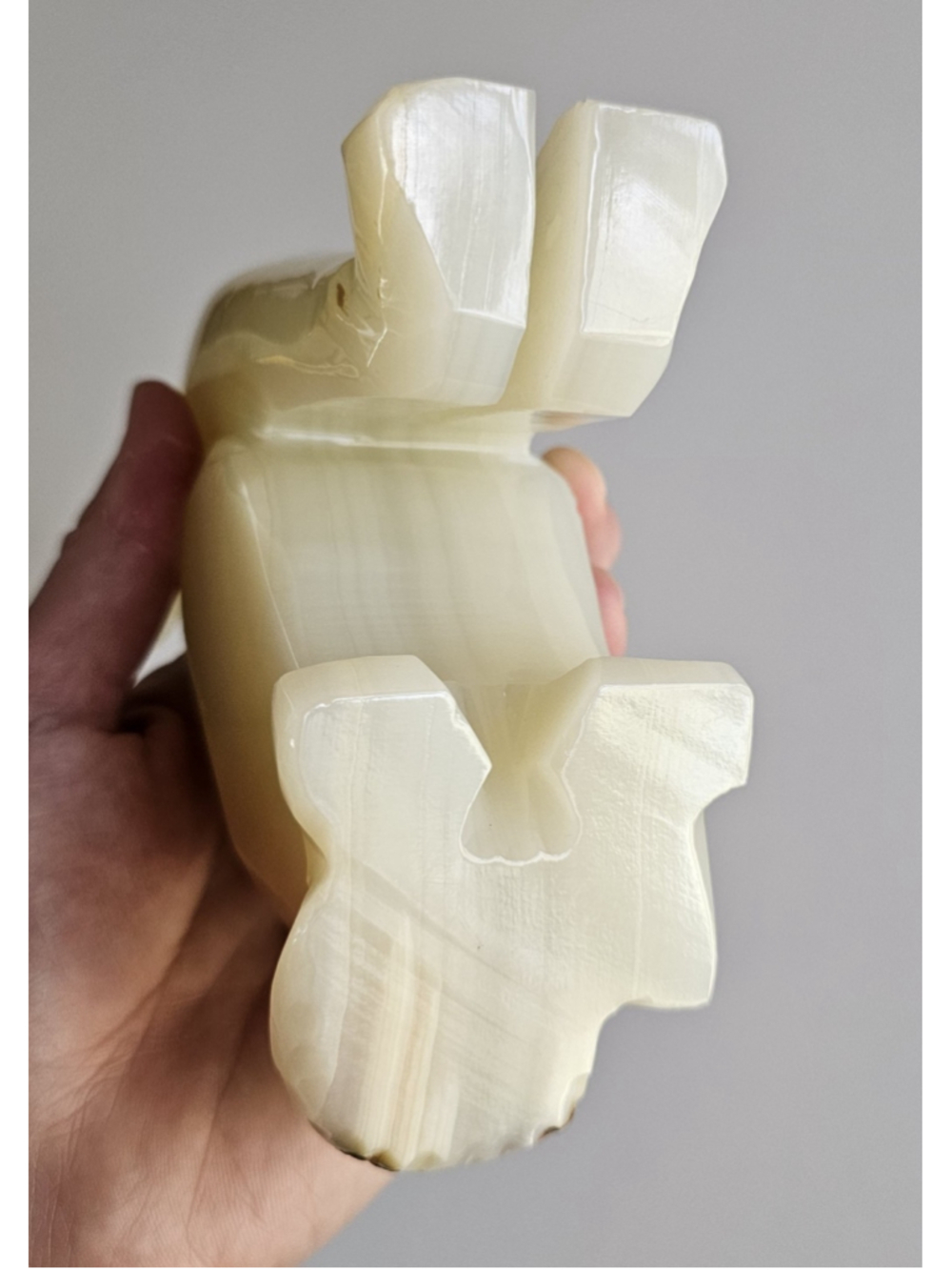 Polished Onyx Howling Dog Figurine - Mid-Century Modern Stone Sculpture - 8" - Picture 11 of 13